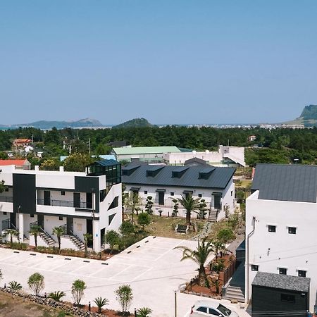 Jeju Abientot Villa Seogwipo Exterior foto