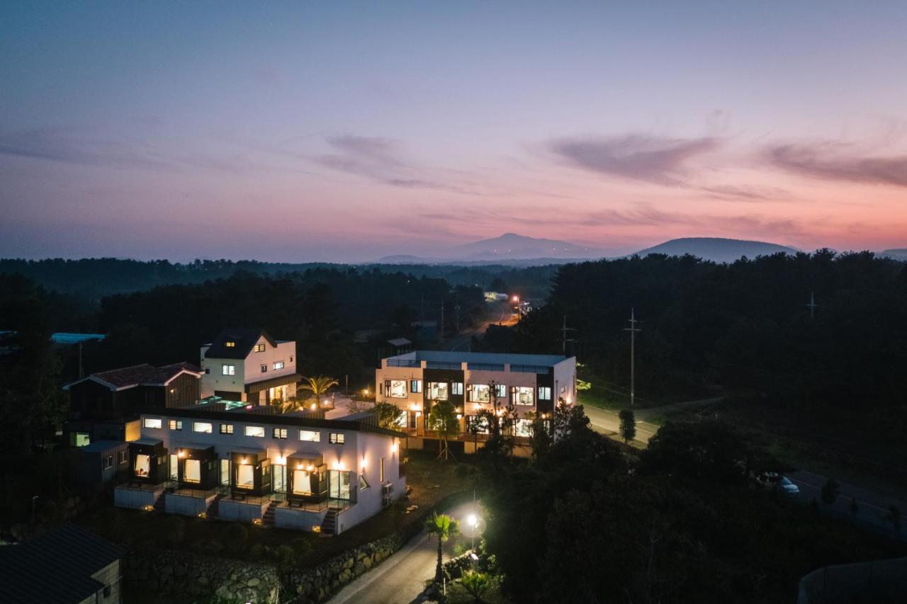 Jeju Abientot Villa Seogwipo Exterior foto