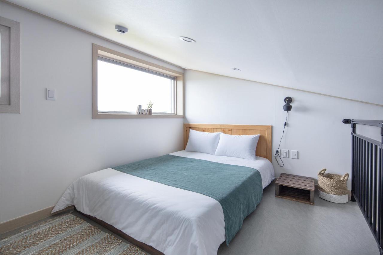 Jeju Abientot Villa Seogwipo Exterior foto