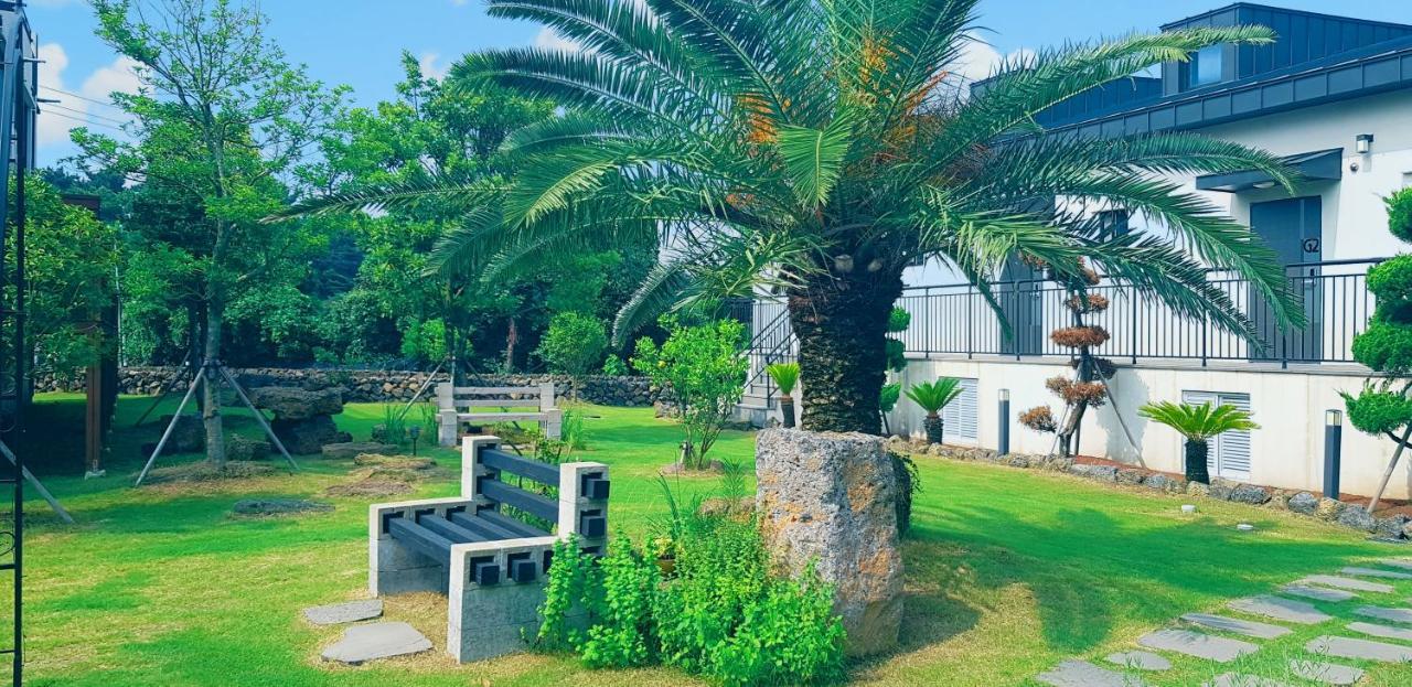 Jeju Abientot Villa Seogwipo Exterior foto